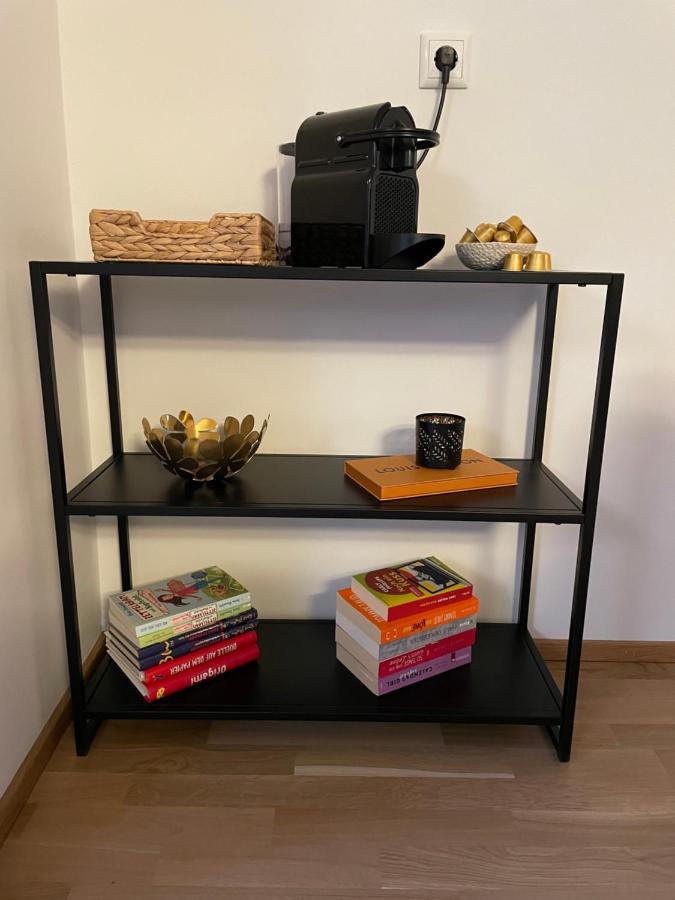 Luxury - Apartment Mit Balkon In Seenaehe غموندين المظهر الخارجي الصورة